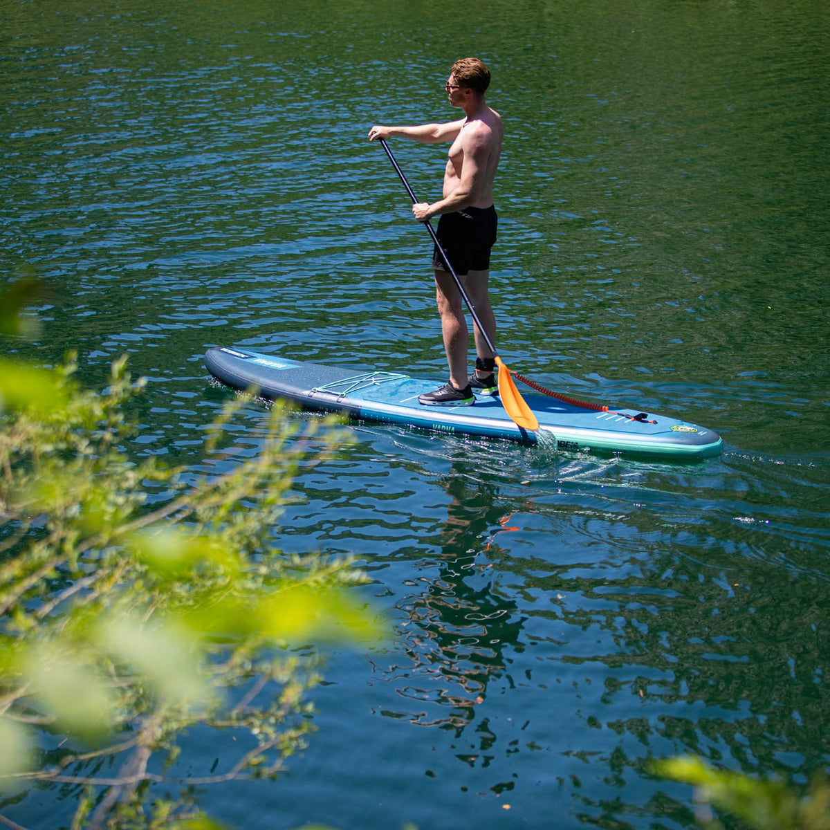 Aero Varna SUP Lite Board 11' Package