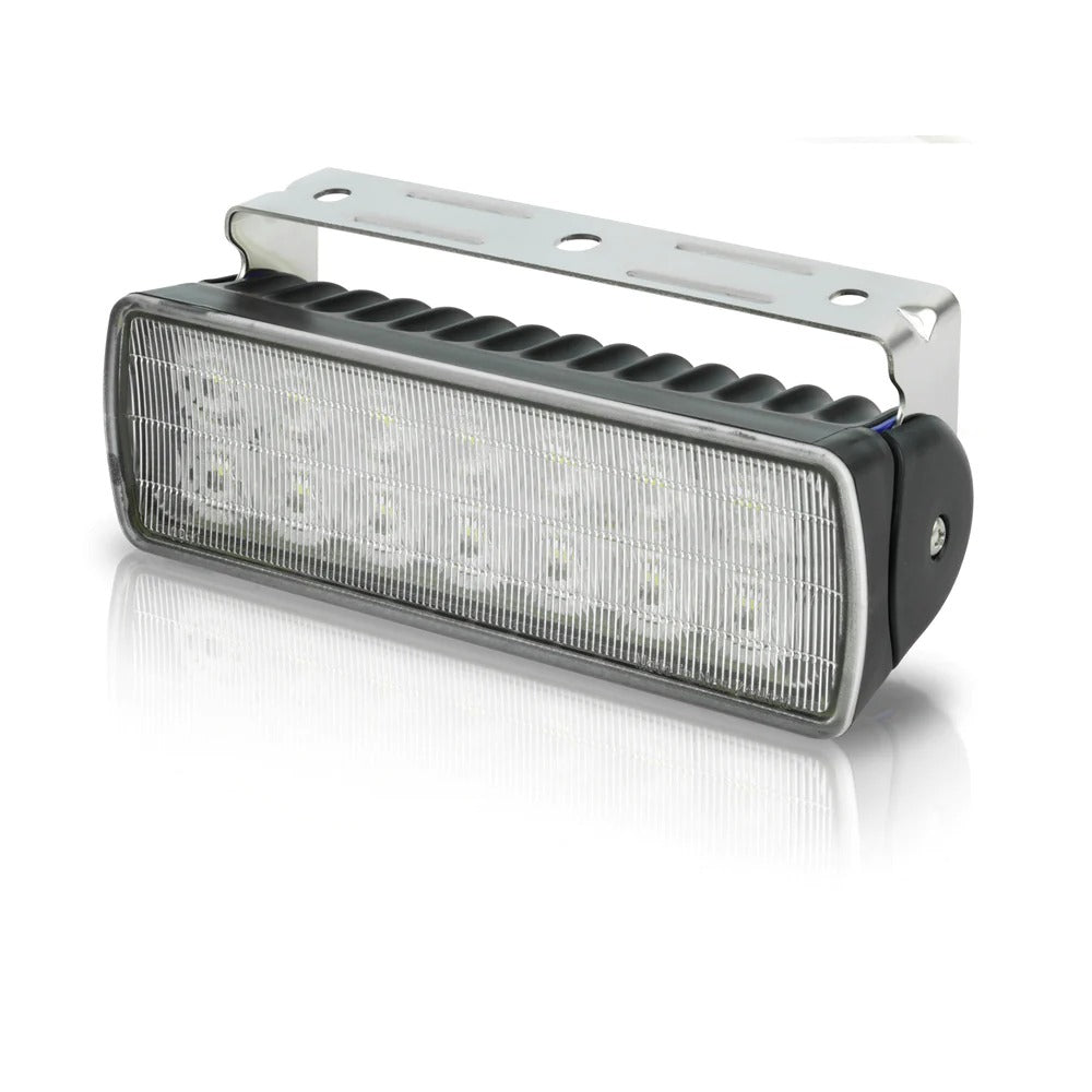 Sea Hawk-XLR LED Floodlights Spread